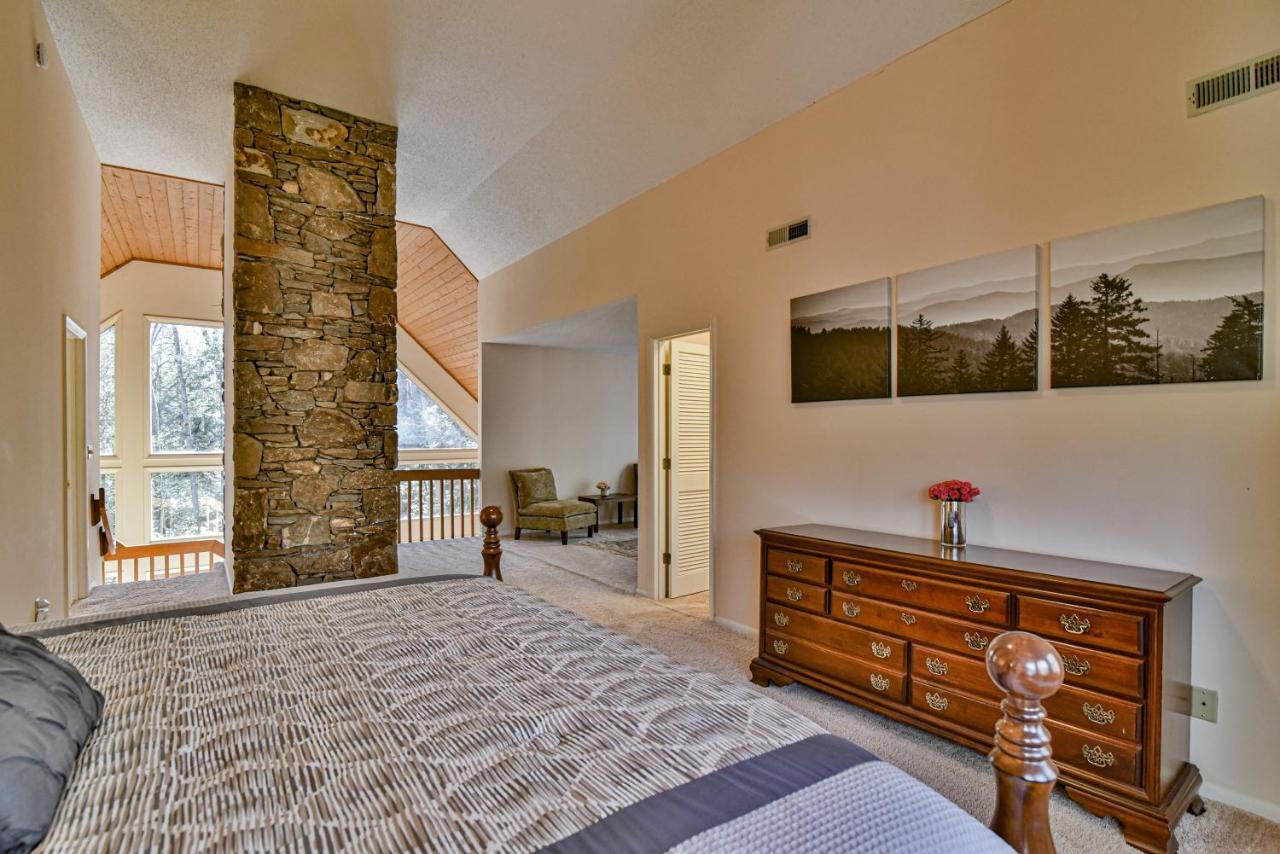 The Camby Cabin Just 12 Miles To Downtown Asheville Exterior foto