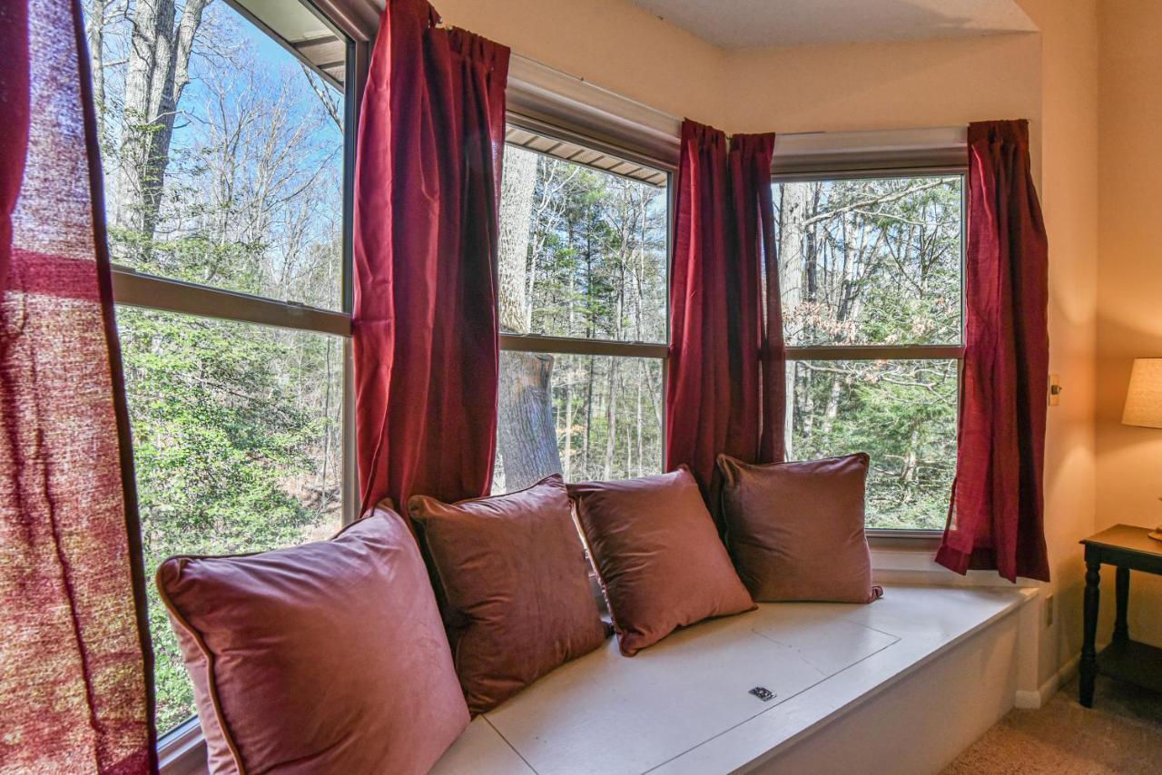 The Camby Cabin Just 12 Miles To Downtown Asheville Exterior foto
