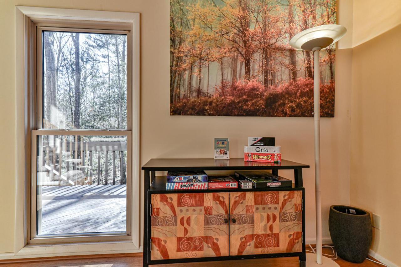 The Camby Cabin Just 12 Miles To Downtown Asheville Exterior foto