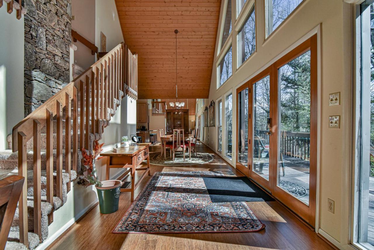 The Camby Cabin Just 12 Miles To Downtown Asheville Exterior foto
