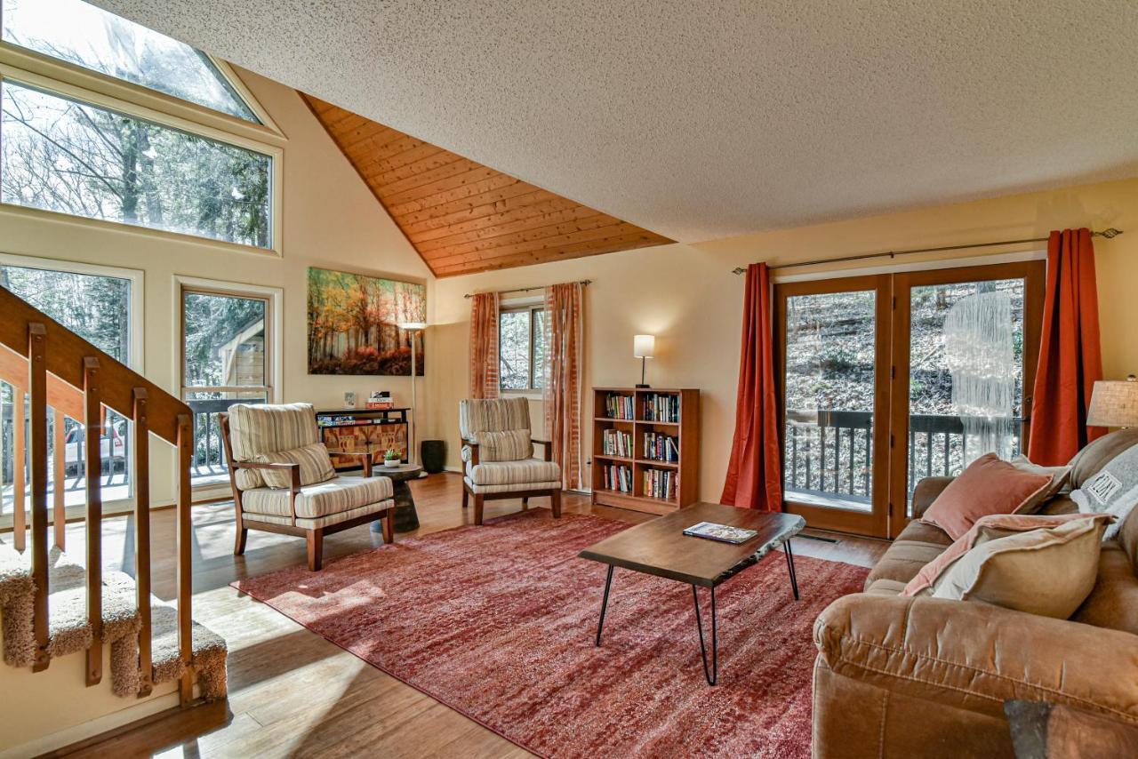 The Camby Cabin Just 12 Miles To Downtown Asheville Exterior foto