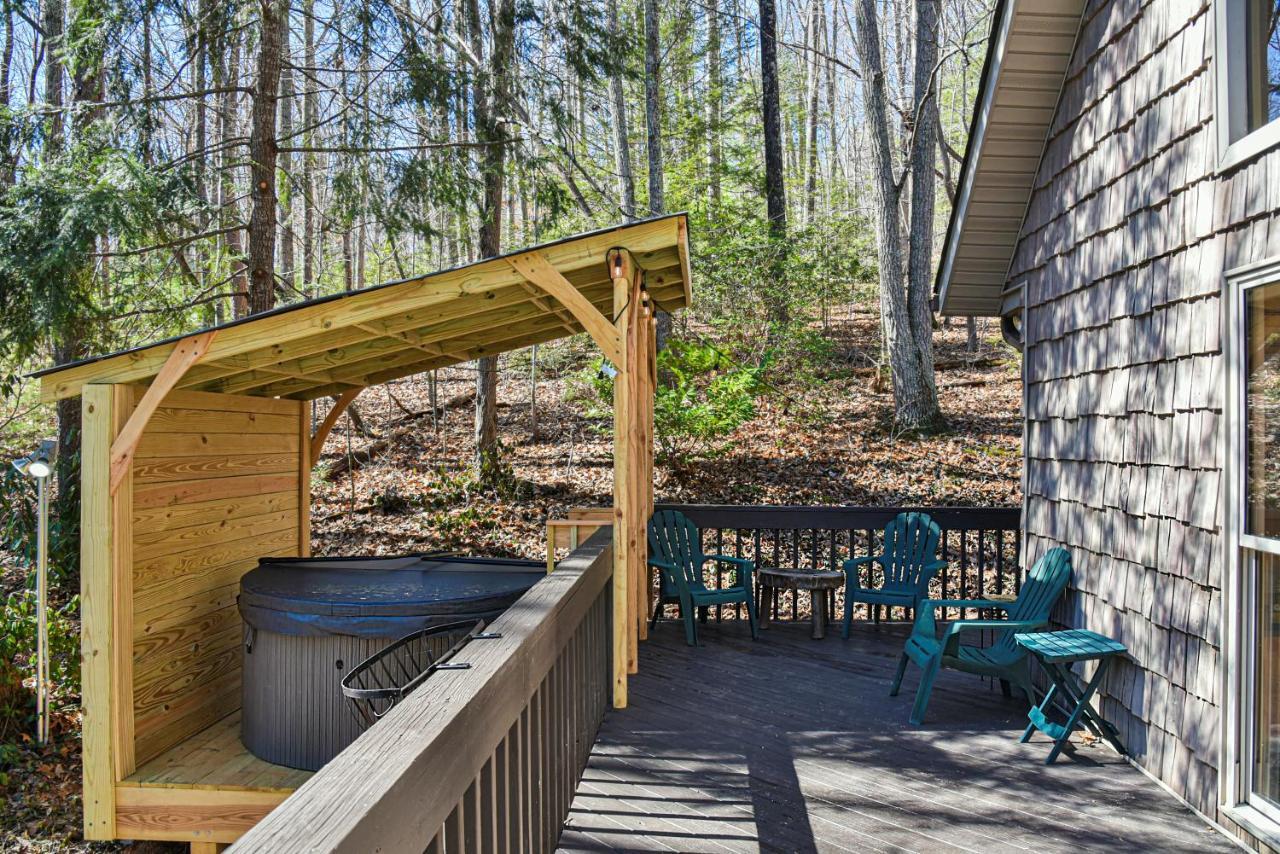 The Camby Cabin Just 12 Miles To Downtown Asheville Exterior foto